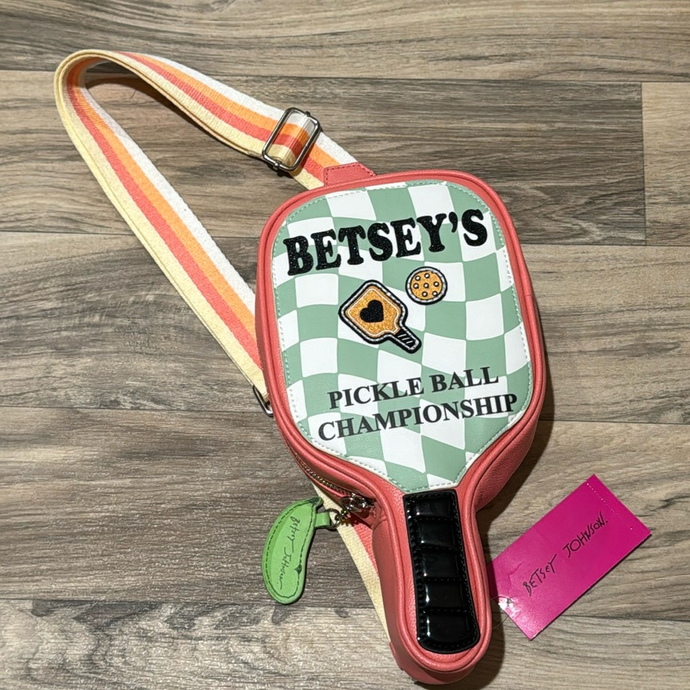 Betsey Johnson Pickle Ball Championship Purse Crossbody Bag Coral NEW With Tags